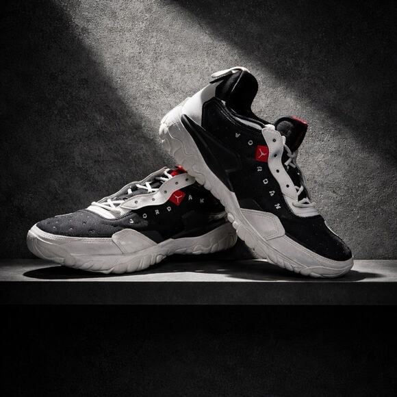 Jordan Delta 2 Chicago Bulls Black White Red Low Top Lace Up Athletic Sneakers main image 5
